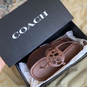 new coach sandals